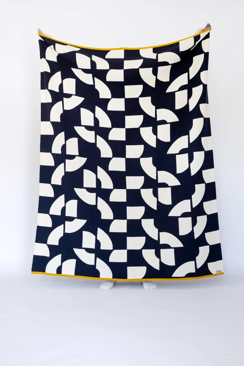 Cotton Knit Throw Blanket: Deko Navy