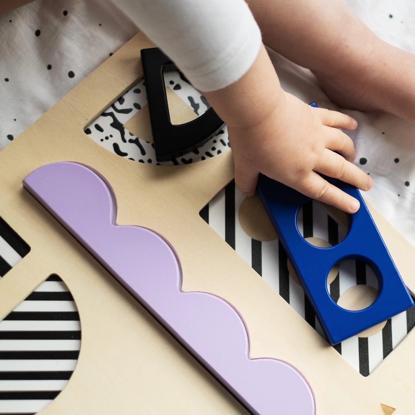 Wooden Puzzle Board - Etta Loves X Walala Studio