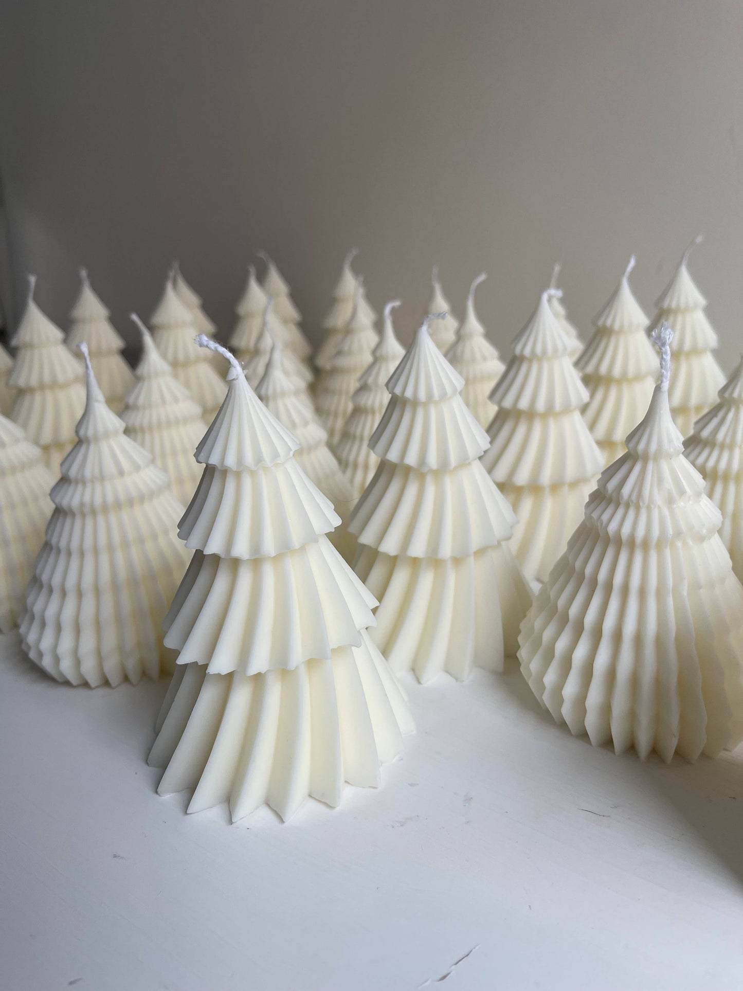 Christmas Tree Candle in Mint