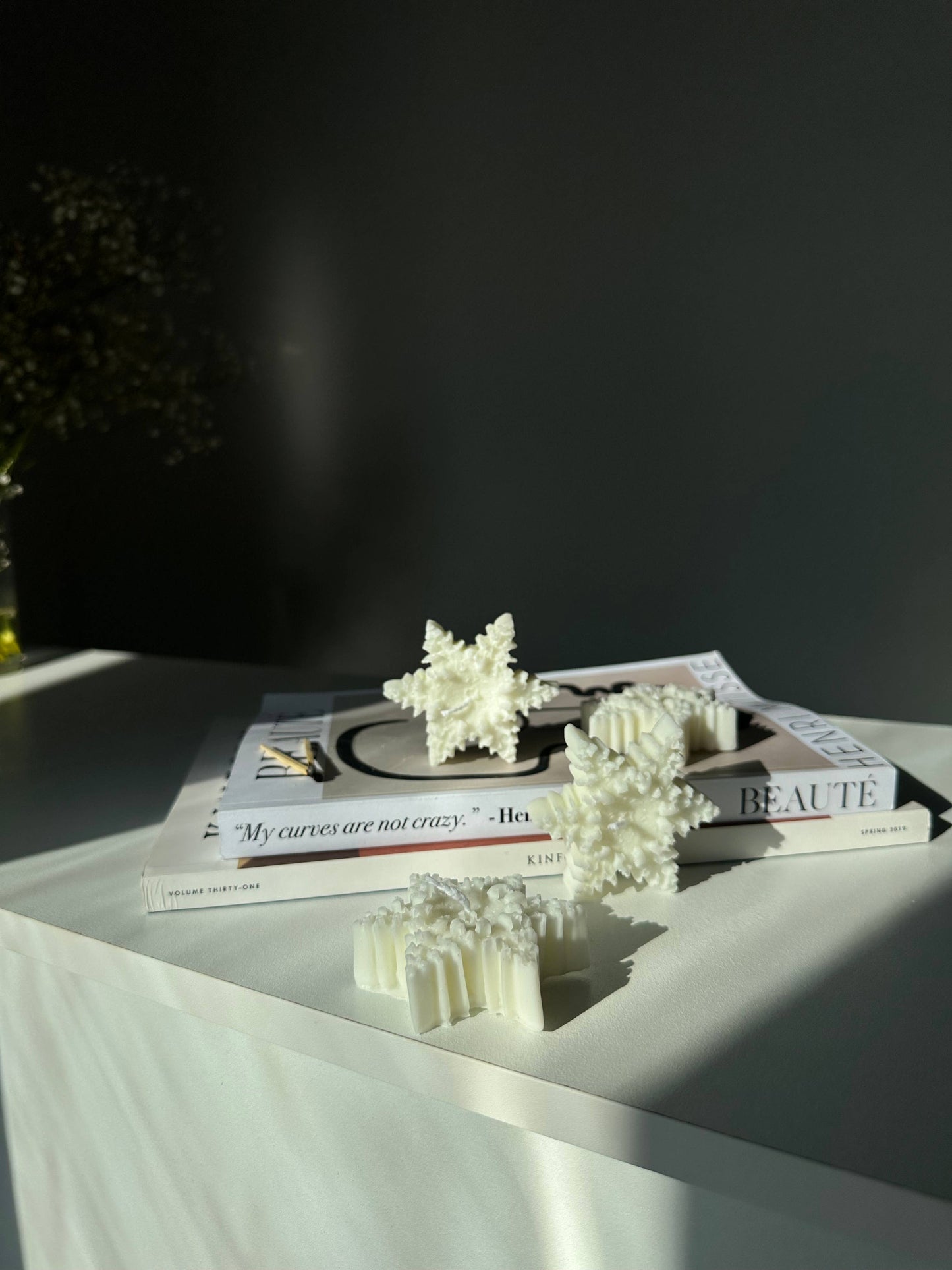 Small Snowflake Candle in White