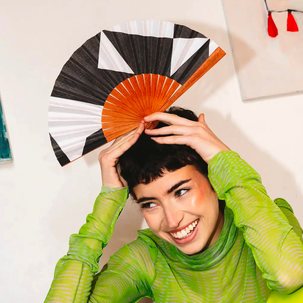 Shadow Play - Mini Fan