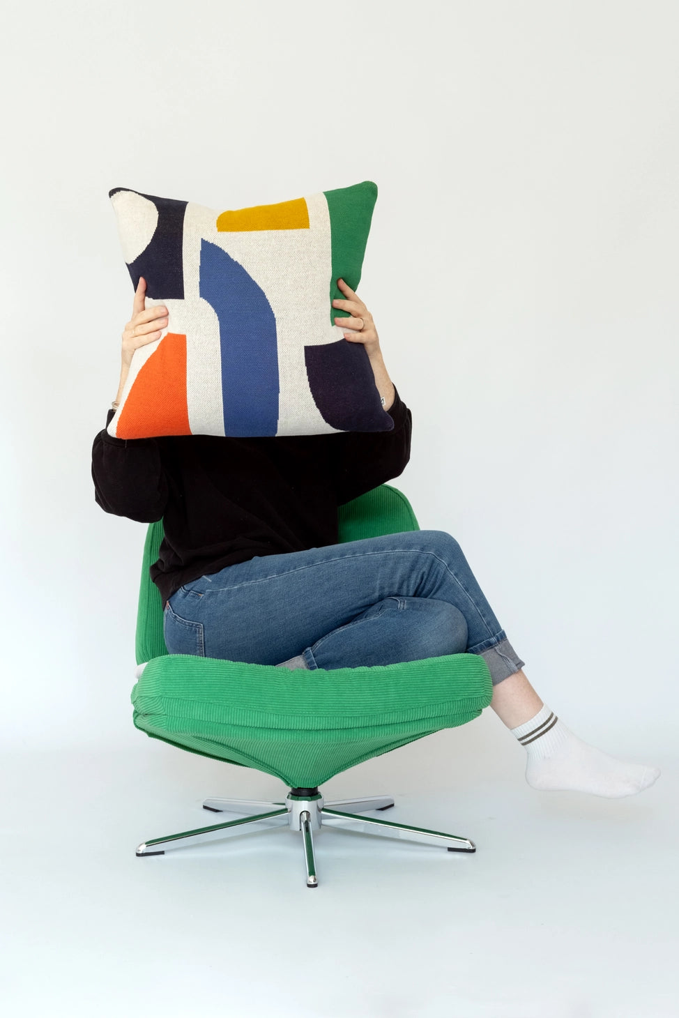 Cotton Knit Throw Pillow/Cushion in Bruten Green