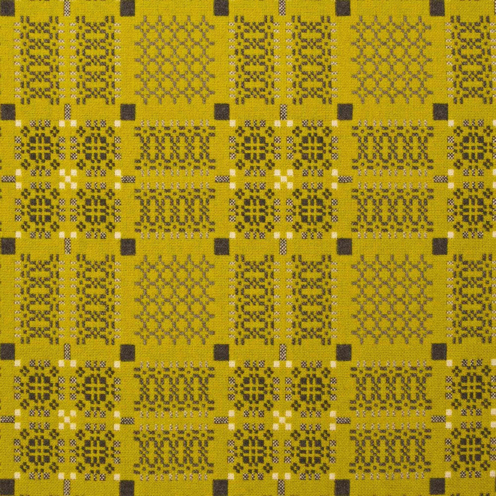 Knot Garden Welsh Lambswool Throw