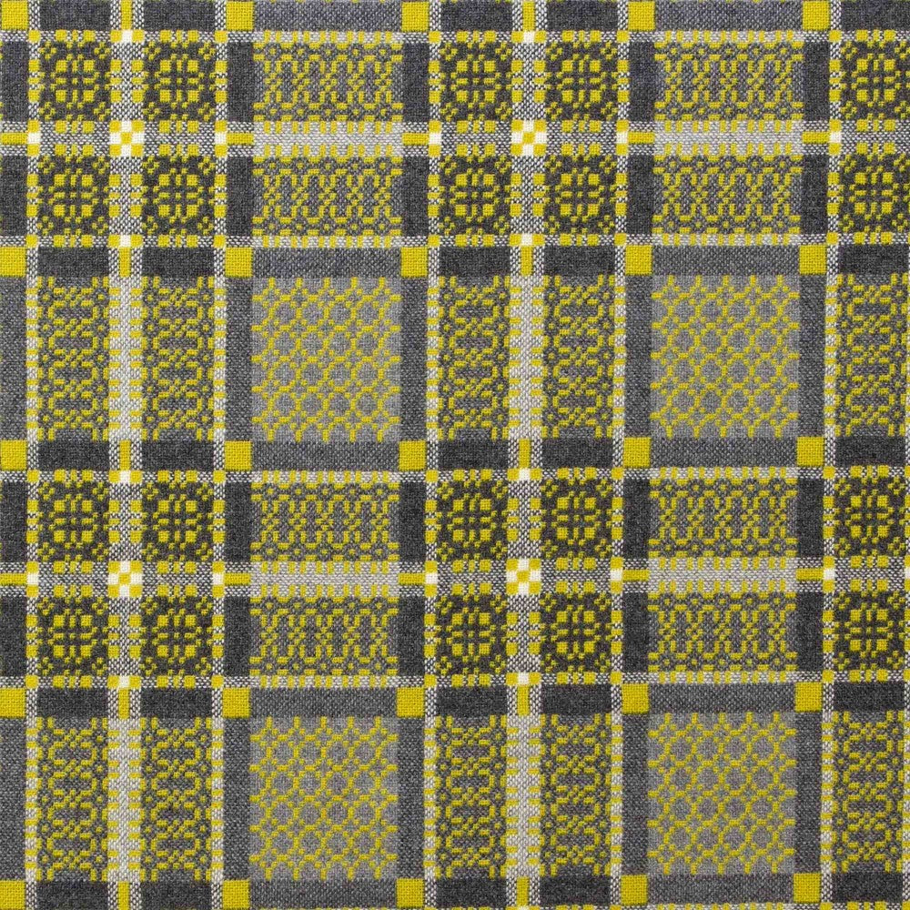 Knot Garden Welsh Lambswool Throw