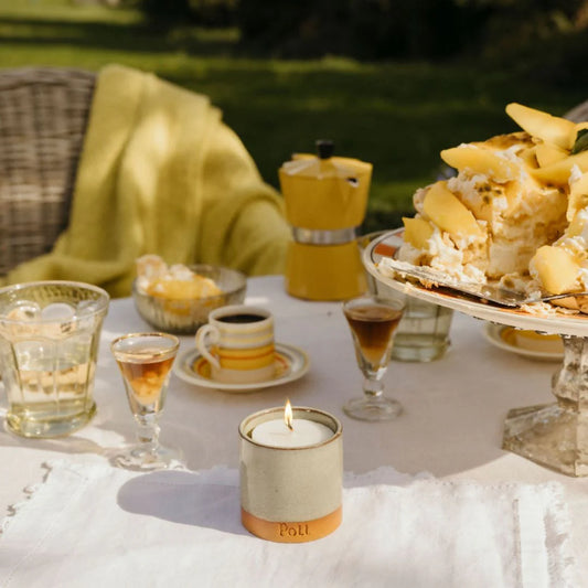 Outdoor Candle Terracotta Petite Pott with Citronella Candle