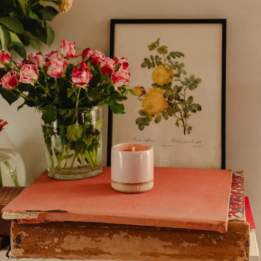 Petite Speckle Pott with Almond Candle