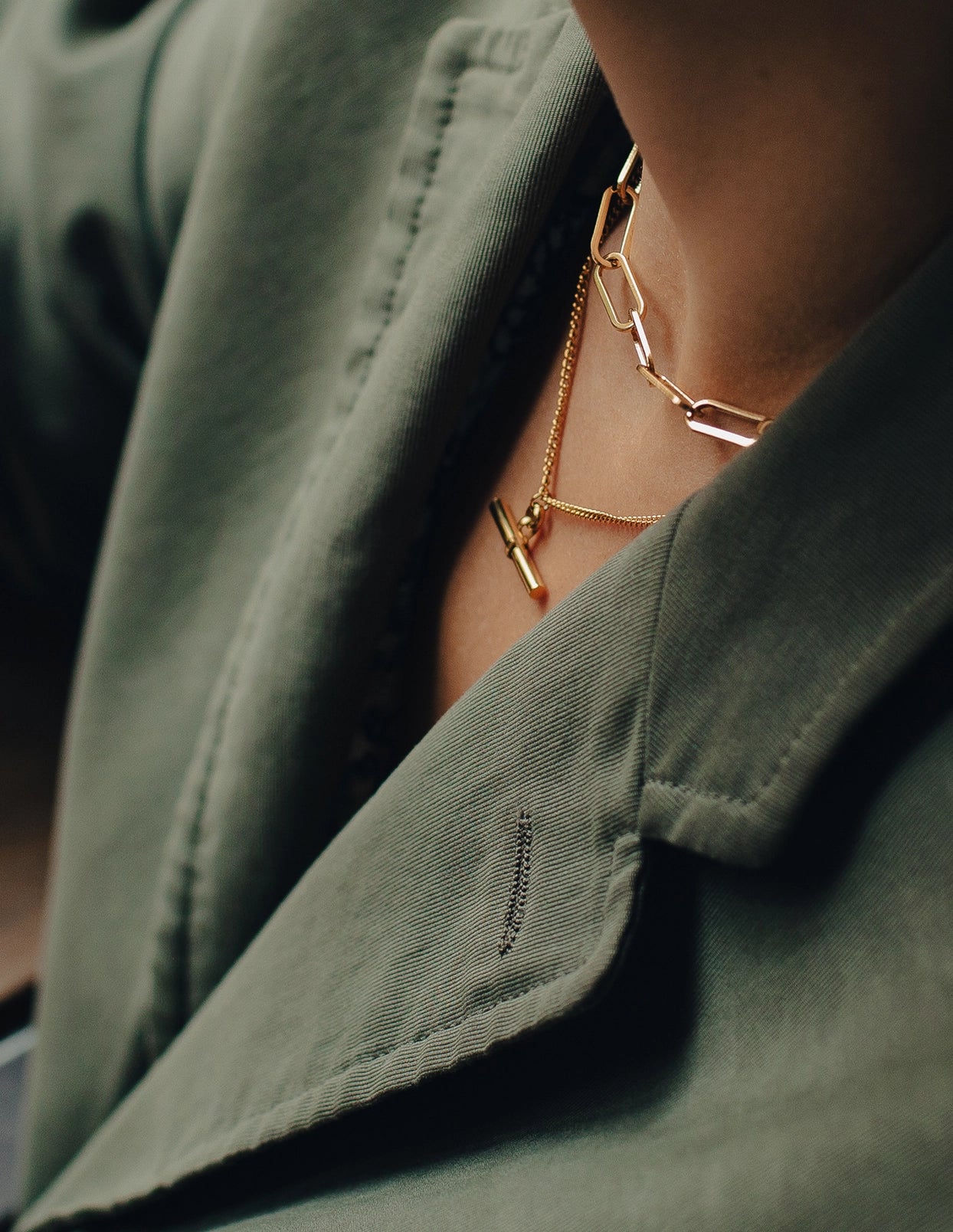 Gold T-Bar Chain Necklace, Waterproof