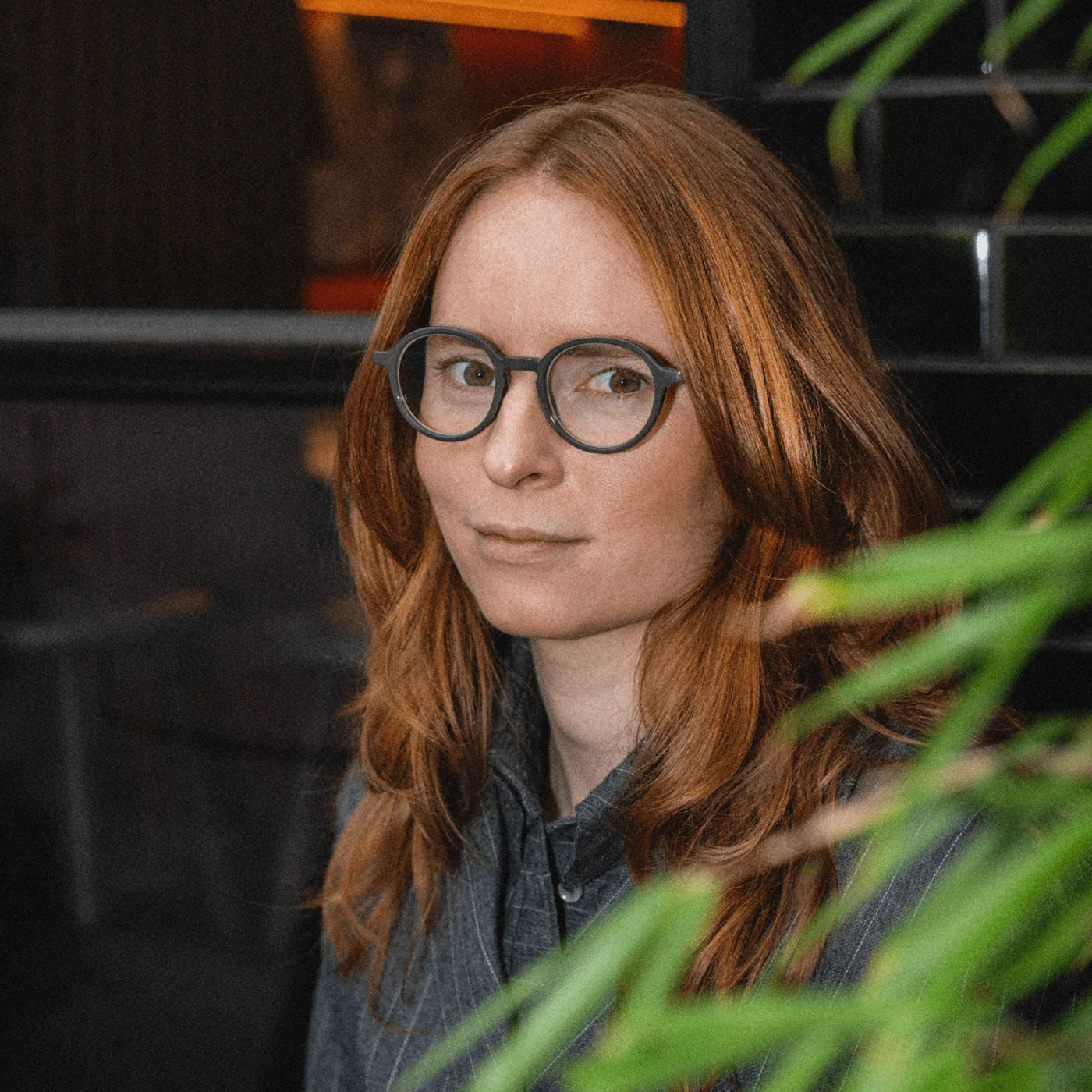 Reading Glasses Circle Slim in Grey