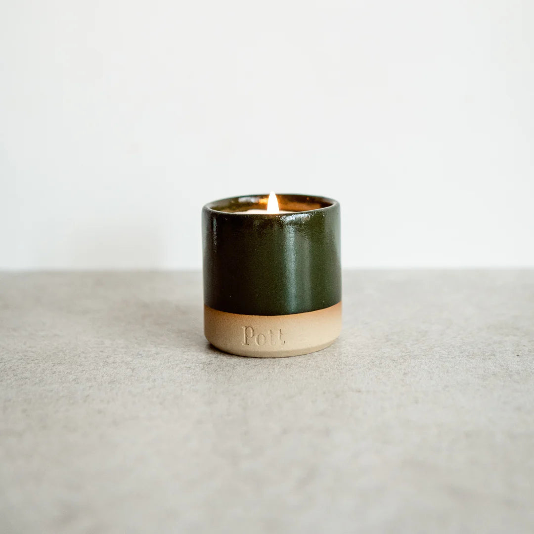Petite Holly Pott with Fir Candle - Winter Edition