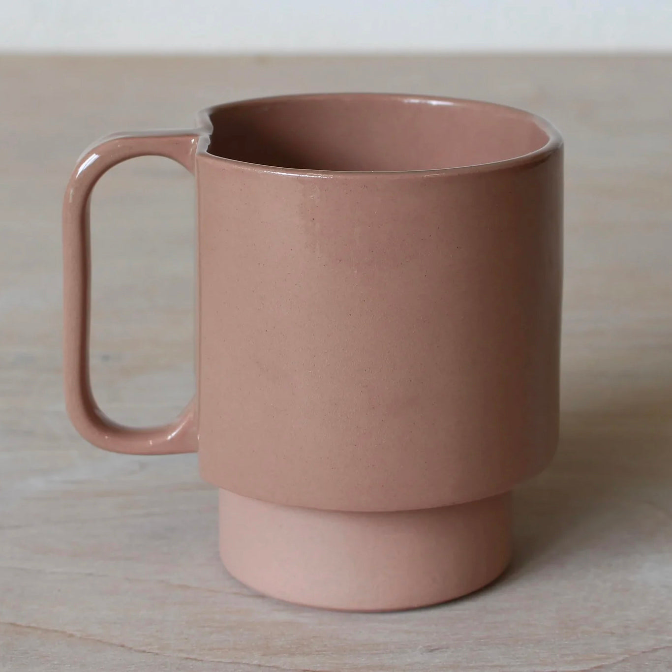Medium Cup in Dusty Pink