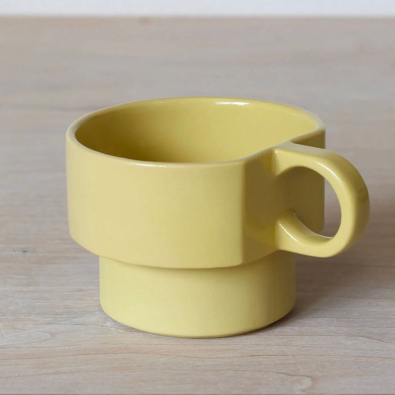 Small Cup in Citron Yellow